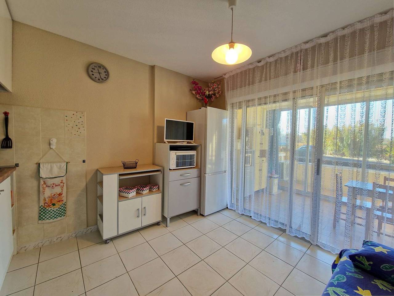 Ganze Wohnung, Helle Wohnung, Pool, strandnah und Einkaufsmöglichkeiten in Marseillan, Mittelmeerküste (Frankreich)