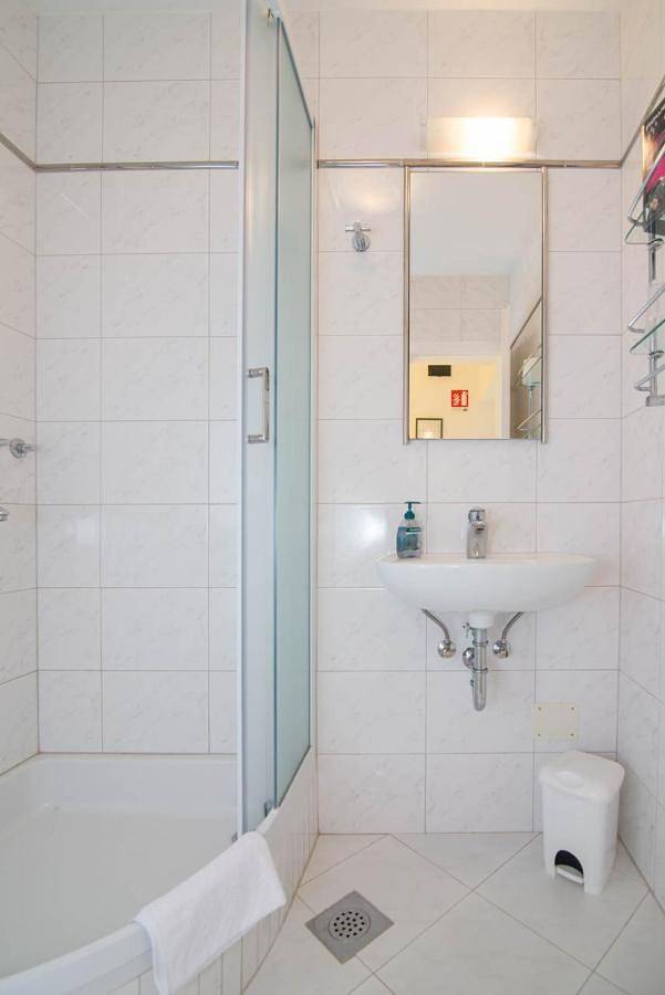 Villa pour 4 personnes, avec jardin, animaux acceptés à Mali Losinj - 4
