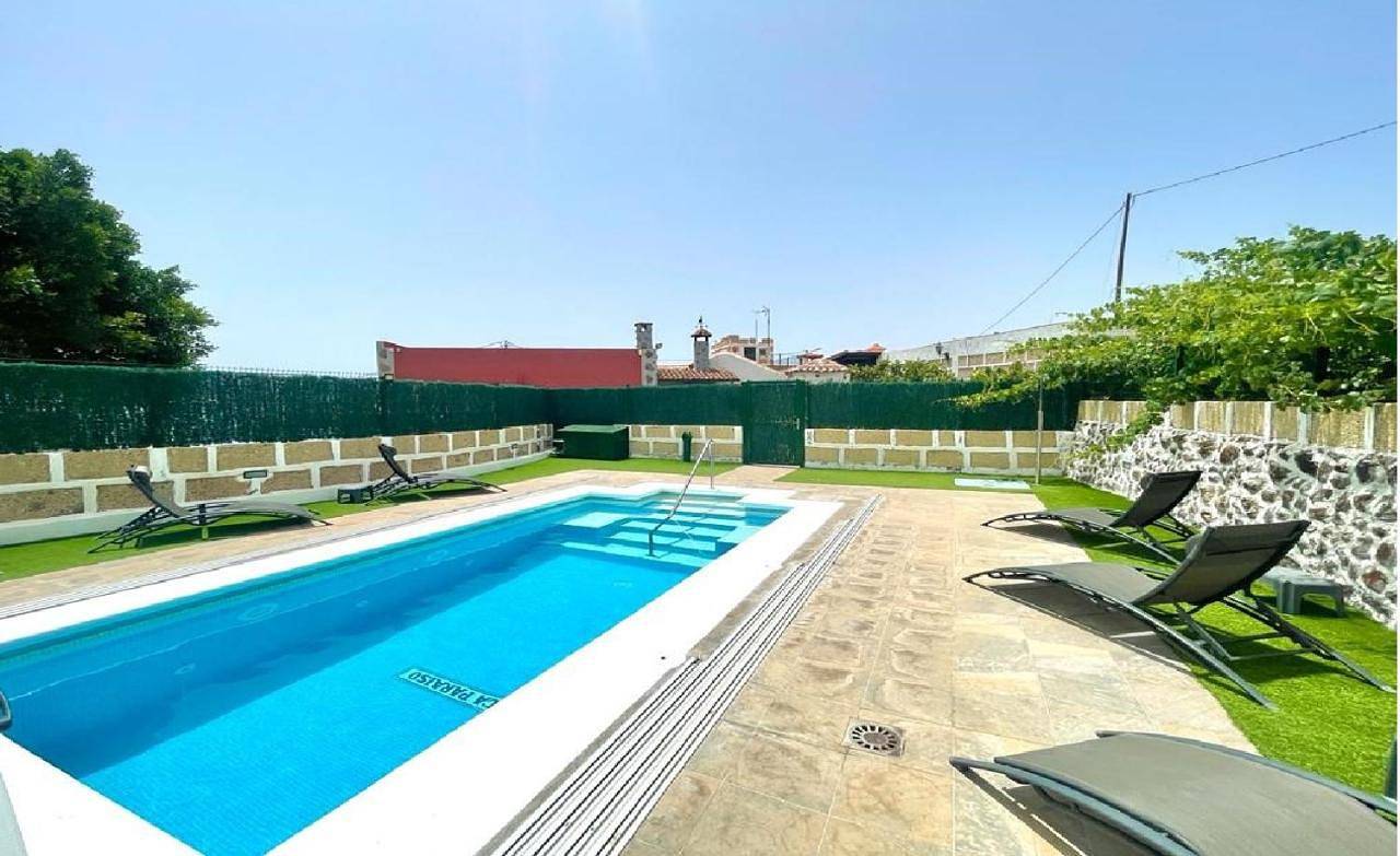 Casa Rural Finca Paraíso. Heated pool in El Arriendo, Vilaflor