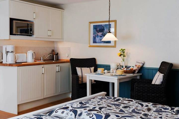 Ganze Ferienwohnung, Ferienwohnungen Rosenstraße - Ferienwohnung "Drüben am Markt " - 01 in Husum Hafen, Husum