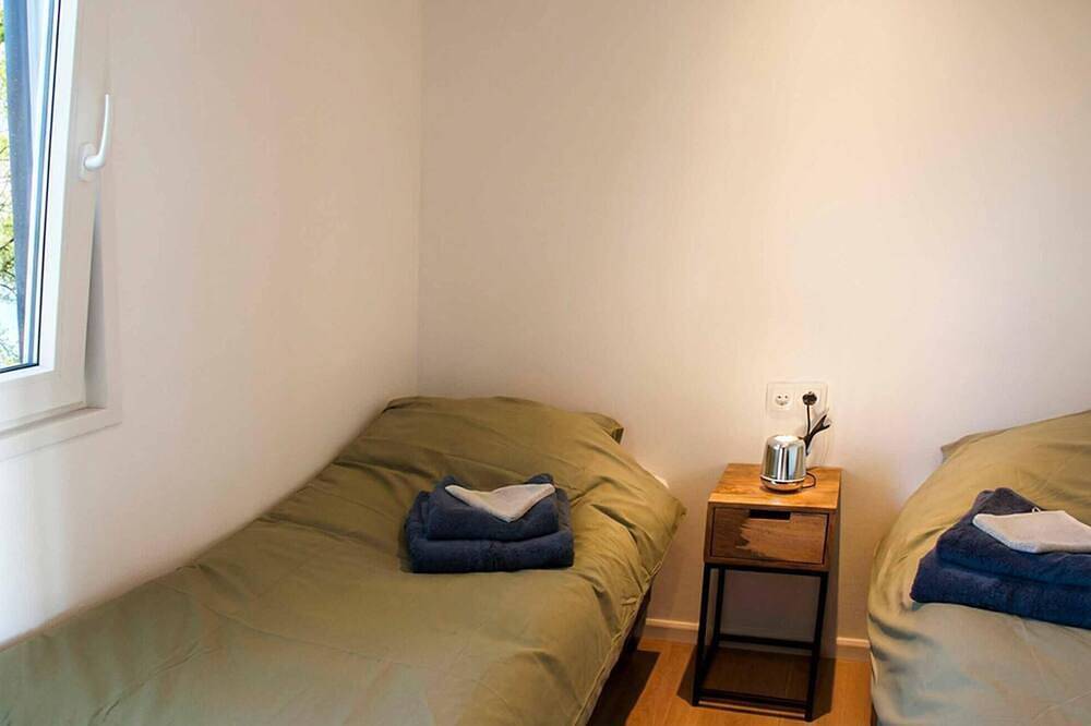 2 bedroom awesome home in Hellendoorn in Sallandse Heuvelrug