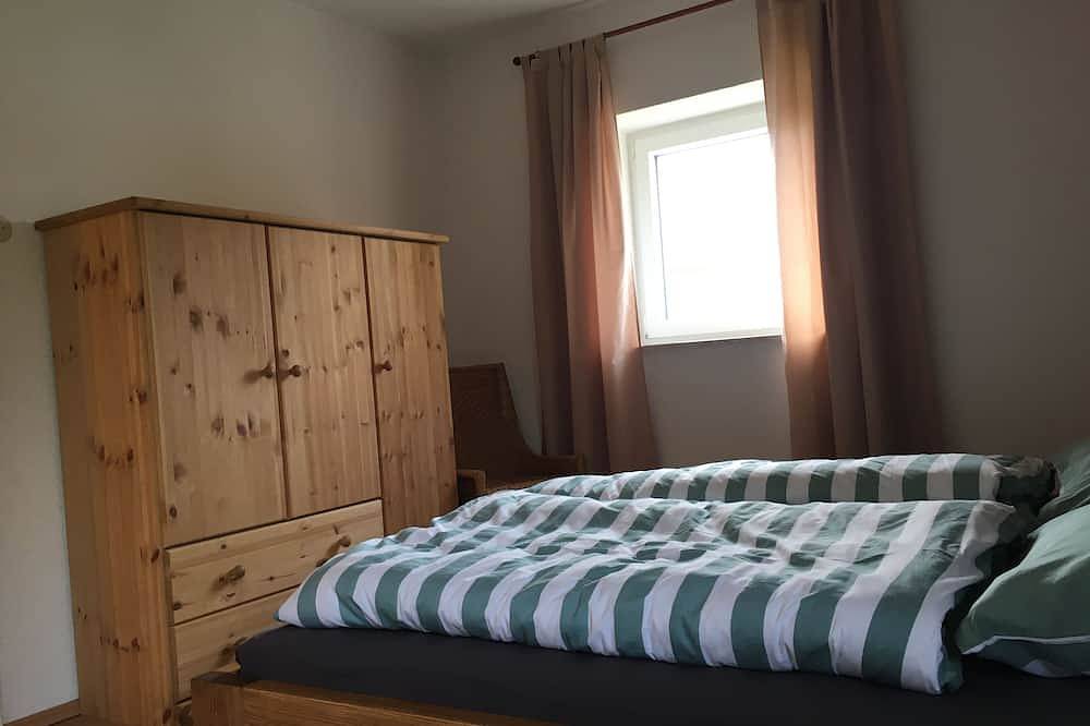 Ganze Wohnung, Zeit zu zweit auf dem Weinberg - kuschelige Ferienwohnung! in Ebstorf, Landkreis Uelzen