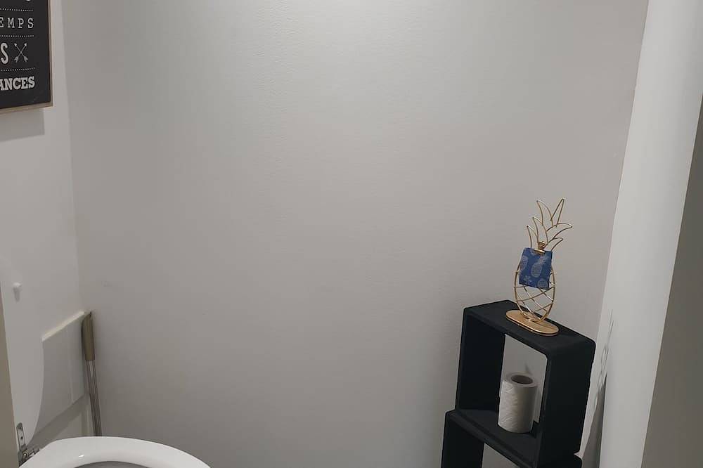 Apartamento entero, Le Petit Jules in Agén, Región de Agen