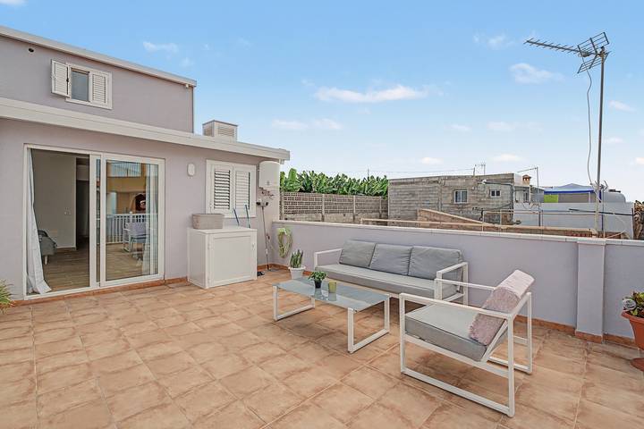 Apartamento entero, Apartamento vacacional 'Tmg Terrazas Del Sol 1' con terraza privada, Wi-Fi y aire acondicionado in Fonsalia, Guía de Isora