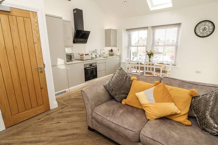 Log cabin for 2 people in Carnforth