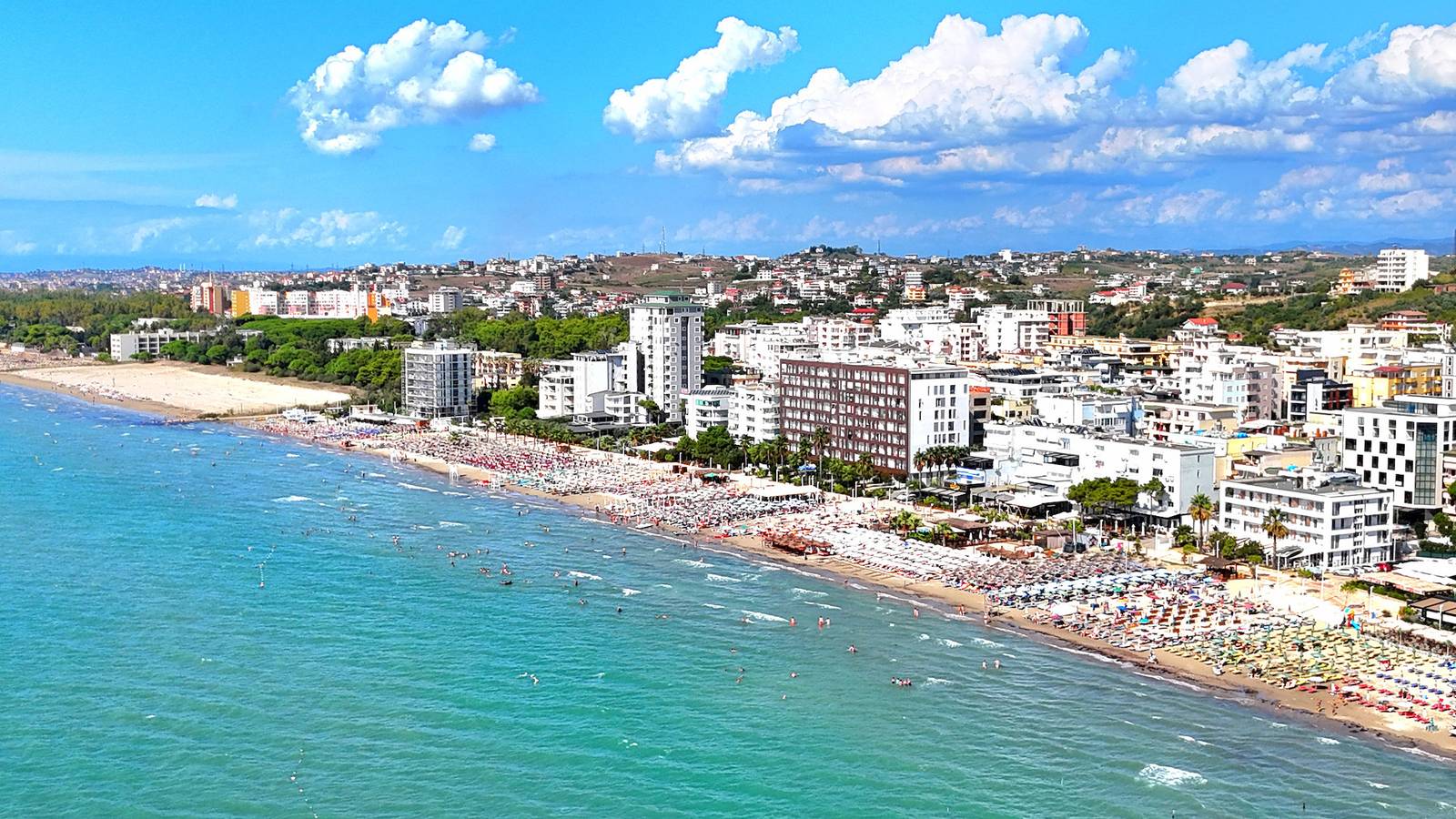 Geheel appartement, Vakantieappartement voor 4 personen met balkon in Durrës (stad), Albanië