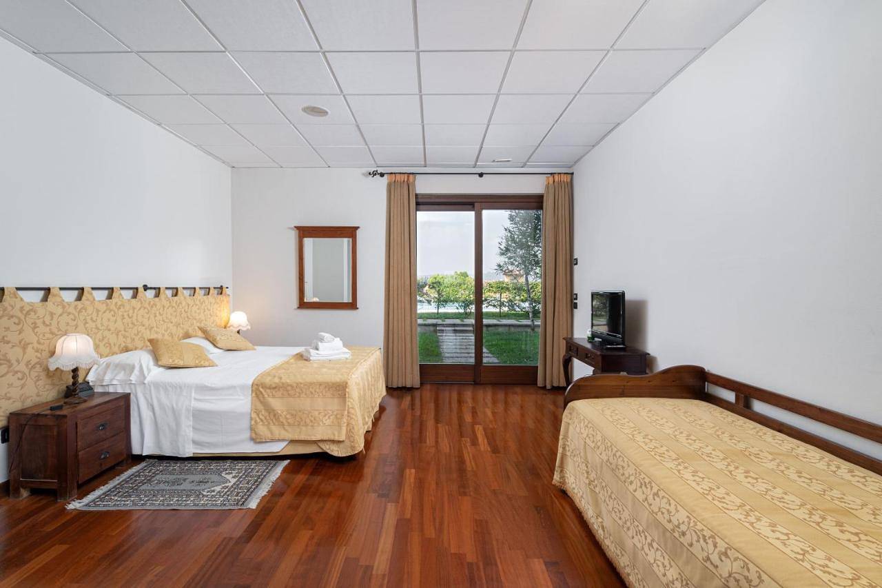 Locanda Da Vittorio in Lido di Manerba, Manerba del Garda