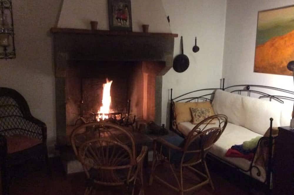 Casa La Cella - zur alleinigen Nutzung mit beheizbarem Pool und Sauna in Castel Focognano, Casentino