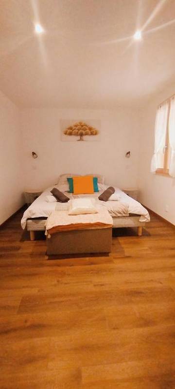Gîte pour 2 personnes, avec jacuzzi à Val-des-Prés