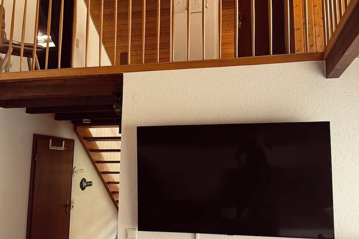 Ganze Wohnung, Ferienwohnung mit Balkon & Bergblick im Hotel Wiedener Hof in Wieden, Südschwarzwald