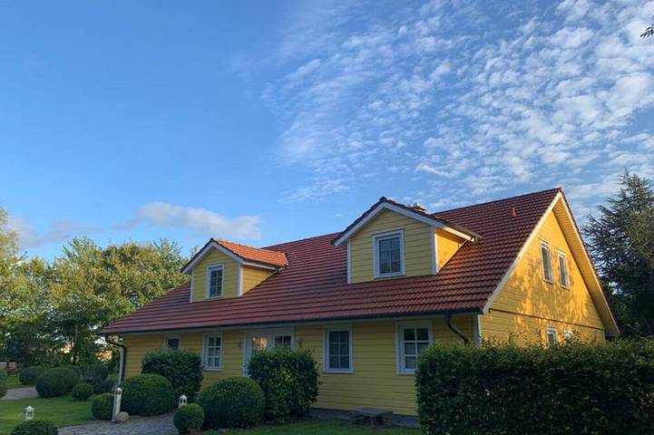 Ferienhaus für 10 Personen, mit Garten, mit Haustier in Staven