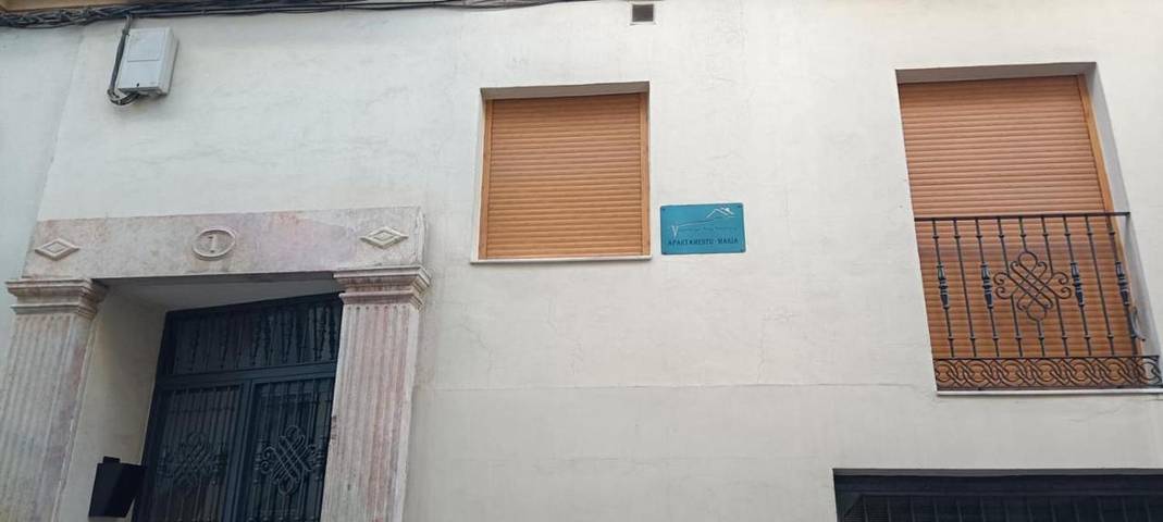 Gîte pour 3 personnes, avec balcon à Baena - 2