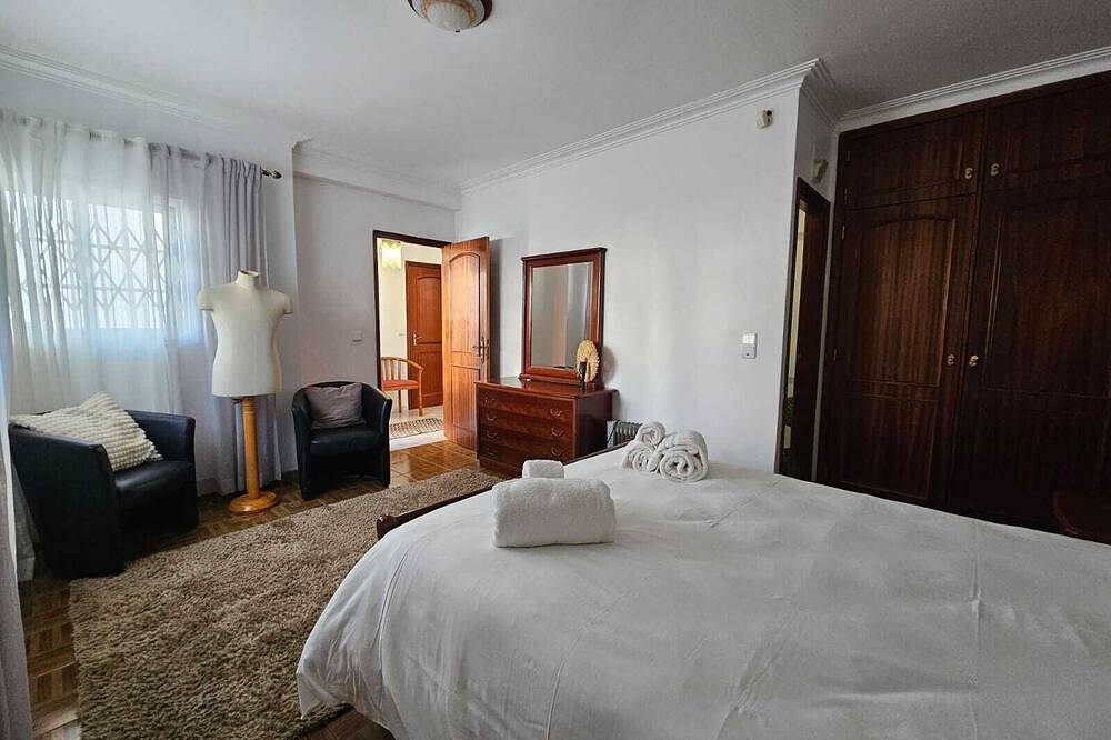 Private villa with sea views, private pool and games room in Ribeira d'Ilhas, Ericeira