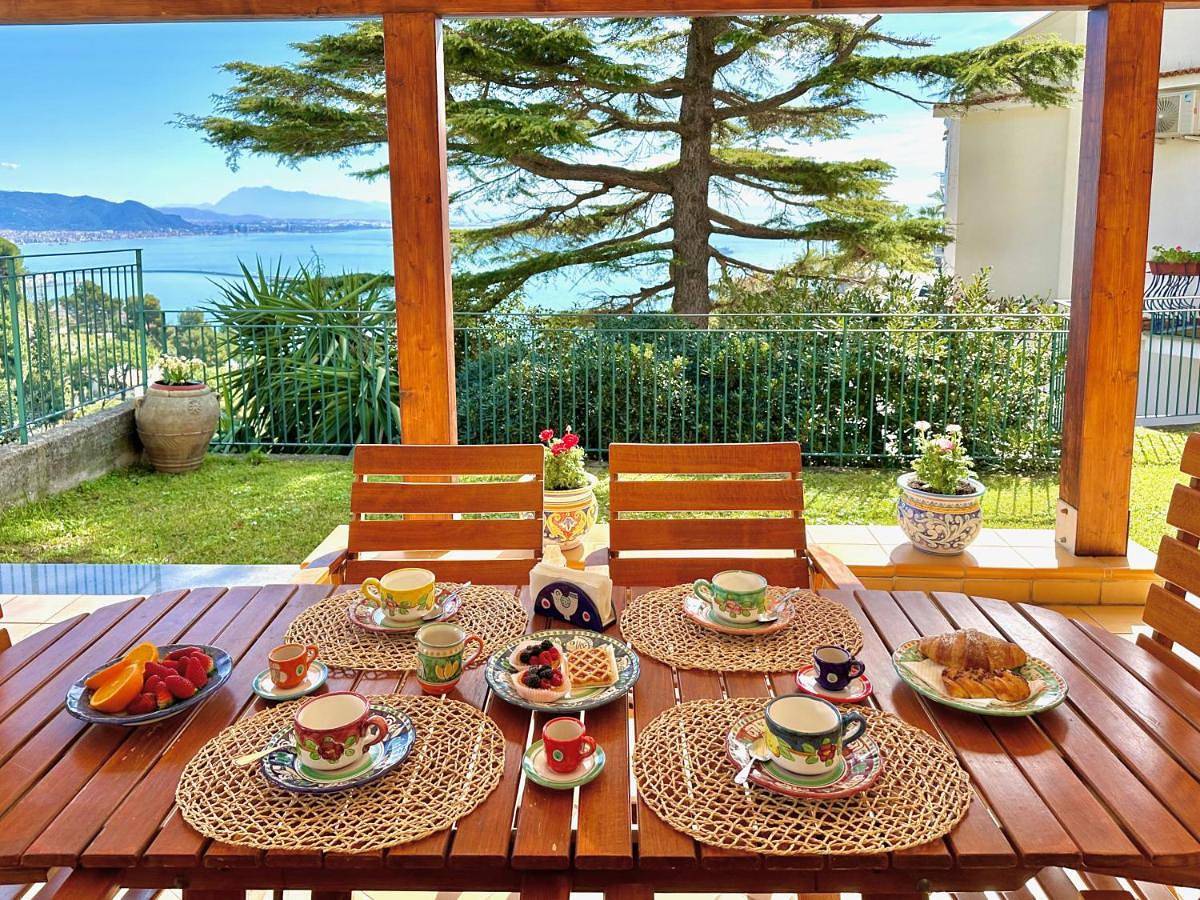 Two-Bedroom Villa in Vietri sul Mare, Costiera amalfitana