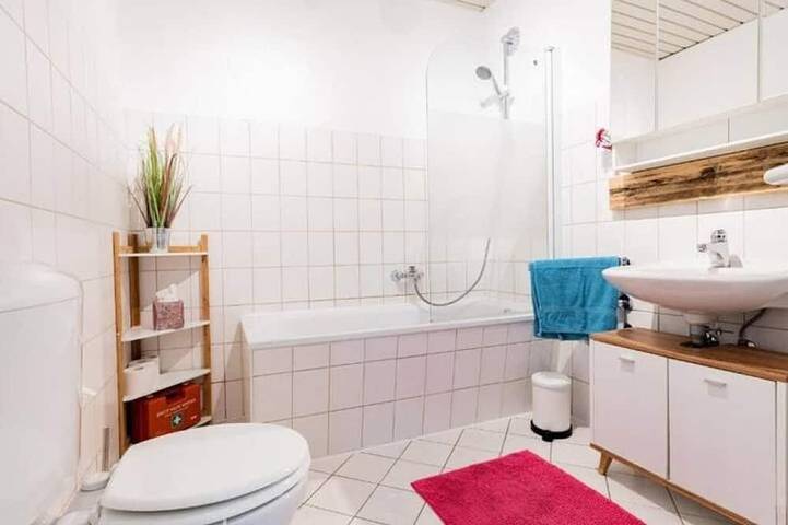 Appartement entier, Central et lumineux | 4 personnes in Magdebourg, Elbe-Börde-Heide