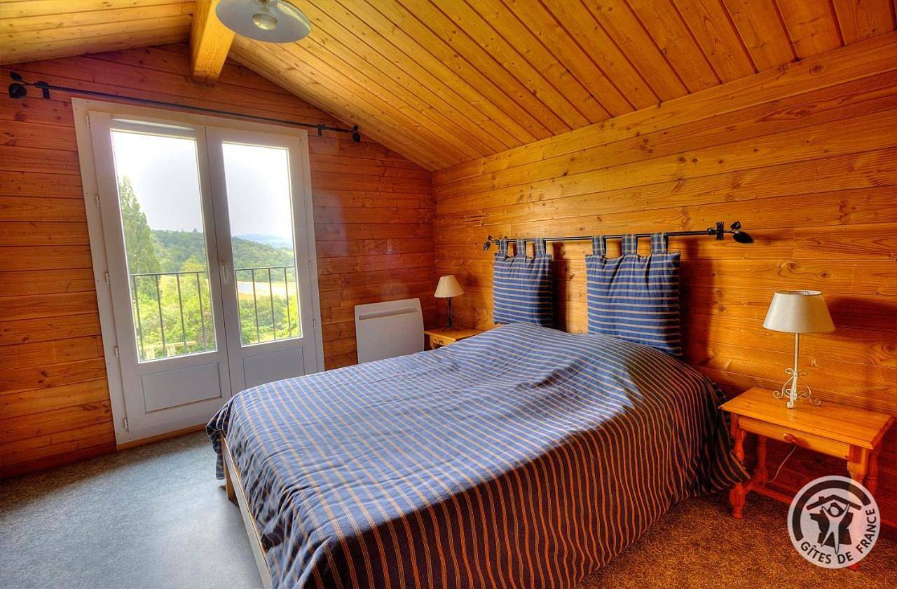 Gite au calme avec belle vue - Merisier in Deux-Grosnes, Région de Villefranche-sur-Saône
