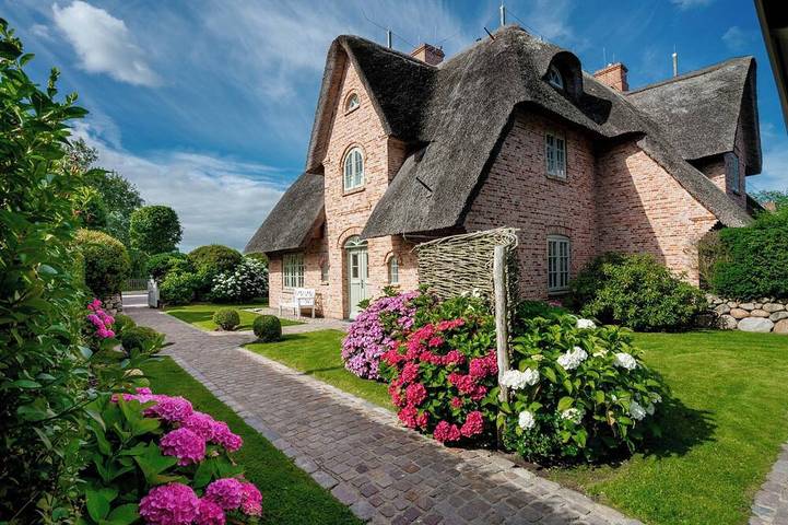 Ferienhaus für 4 Personen, mit Terrasse und Garten sowie Sauna in Sylt-Ost