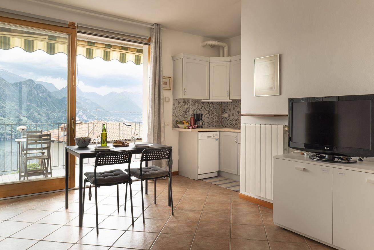 Ganze Wohnung, Enjoyiseolake - Sussurro Di Corrente – Studiowohnung mit Seeblick in Xino (Fonteno), Fonteno