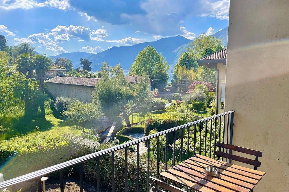 Entire apartment, Next to the lake! Parking, garden, Dog welcome! in Bellagio, Comune di Bellagio