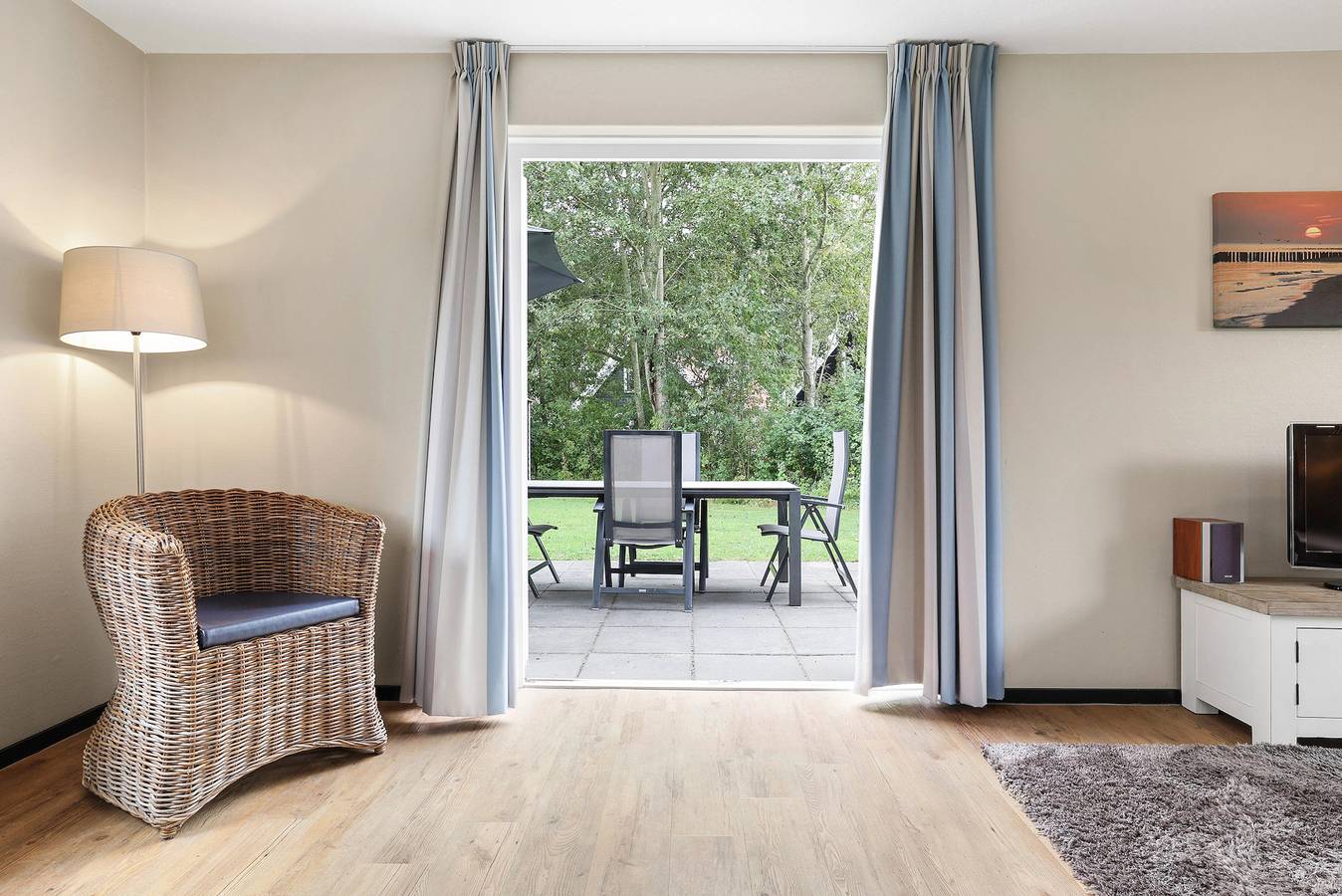 Bungalow für 4 Personen mit Terrasse in Burgh-Haamstede, Zeeuwse Kust