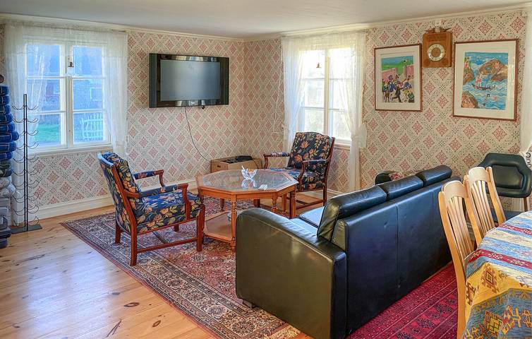 Ferienhaus für 8 Personen mit Terrasse in Ödeshög, Vättern