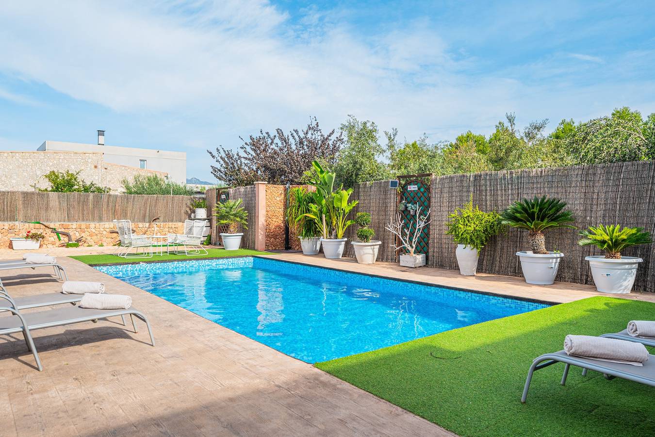 Casa de vacaciones "Villa Sueños" con piscina privada, terrazas privadas y Wi-Fi in Son Daviu Nou, Marrachí