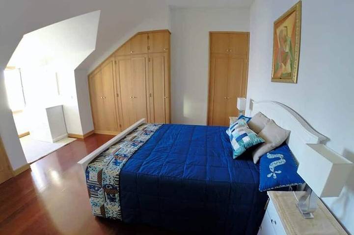 Ganze Wohnung, Superior Rentals – Beachfront Penthouse (kostenloser Parkplatz) in São Martinho, Madeira