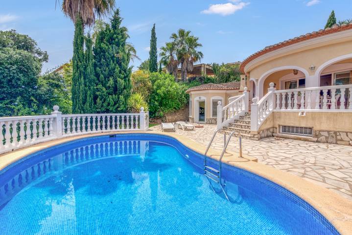 Finca für 6 Personen, mit Garten in Dénia