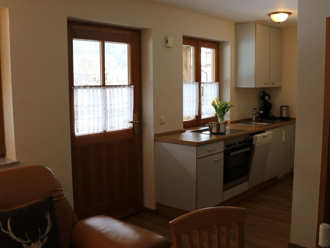Ganze Ferienwohnung, Scharbachhof - Ferienwohnung mit 40qm mit einem Schlafzimmer und Balkon für max. 2 Personen in Glottertal, Südschwarzwald
