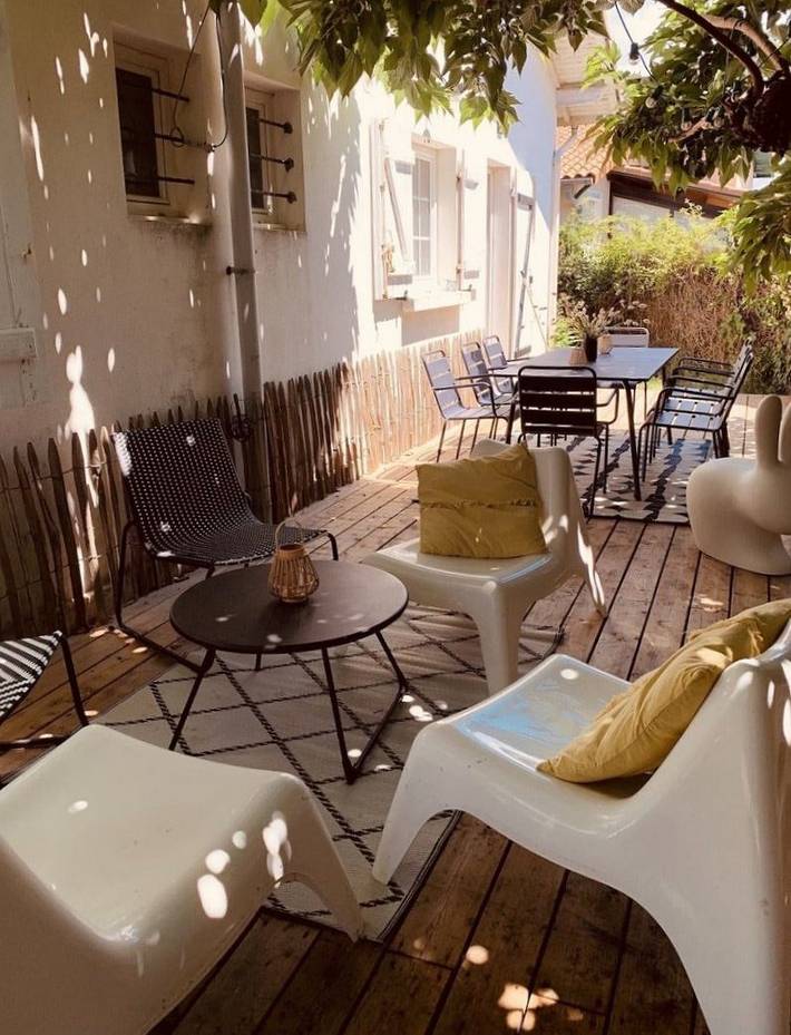 Gîte pour 7 personnes, avec terrasse et jardin - 1