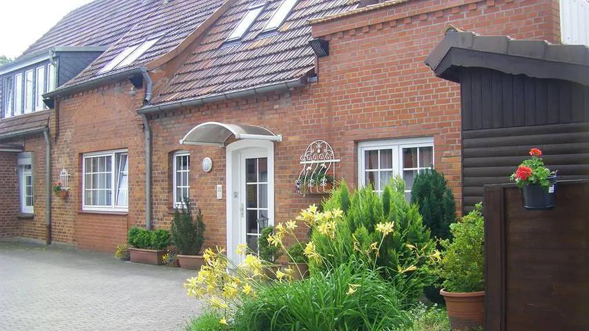 Ferienwohnung für 4 Personen, mit Garten in Lübeck (Stadt) - 2