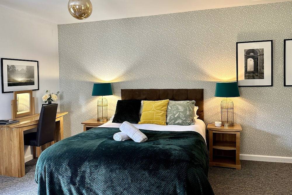 Churchill Court | Private 11Bed | Blenheim&Oxford | Sleeps 24 Perfect for Groups in Oxfordshire