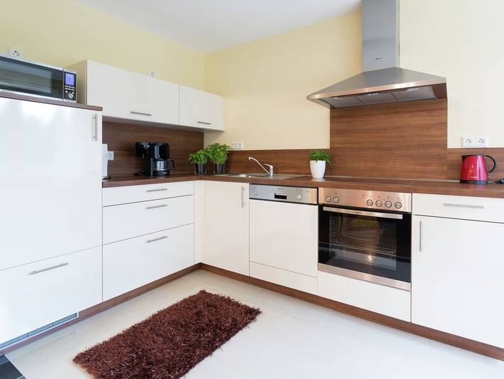 Ganze Wohnung, Ferienwohnung für 4 Personen mit Pool in Markdorf, Region Bodensee-Oberschwaben
