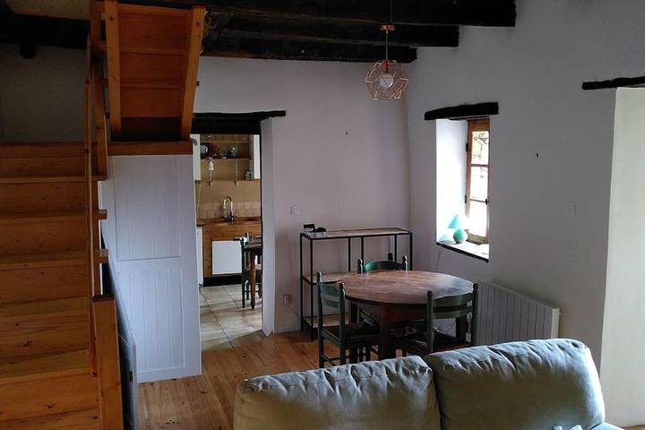Location de vacances pour 2 personnes, avec Jardin à Allas-les-Mines - 2