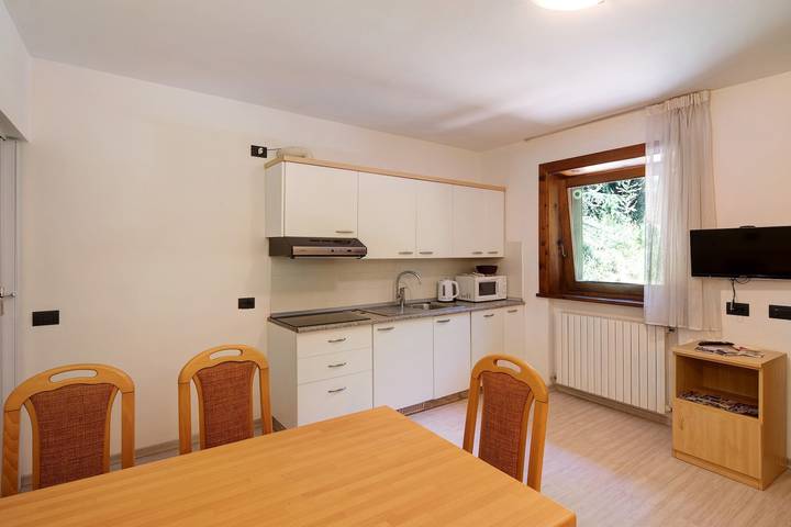 Entire apartment, Apartment Baita Belvedere - Mottolino with Mountain View, Balcony and Wi-Fi in Livigno (Town), Livigno