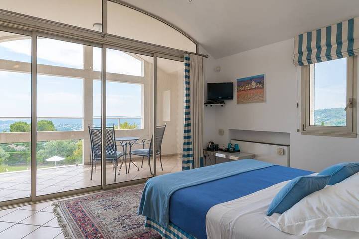 Villa pour 12 personnes, avec jardin à Saint-Paul-de-Vence - 3