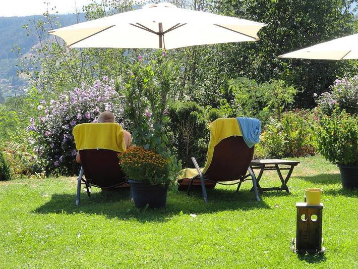 Ferienwohnung für 2 Personen, mit Seeblick und Ausblick sowie Garten und Terrasse, kinderfreundlich in Seeboden - 2