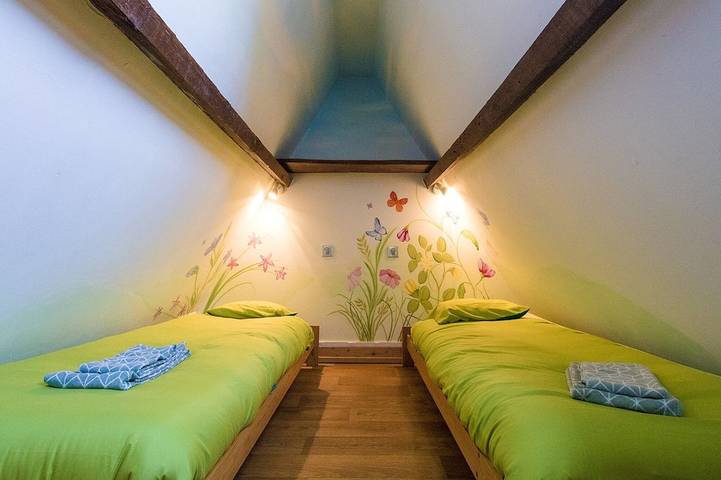 Maison de campagne pour 20 personnes, avec jardin et piscine à Thenon - 4