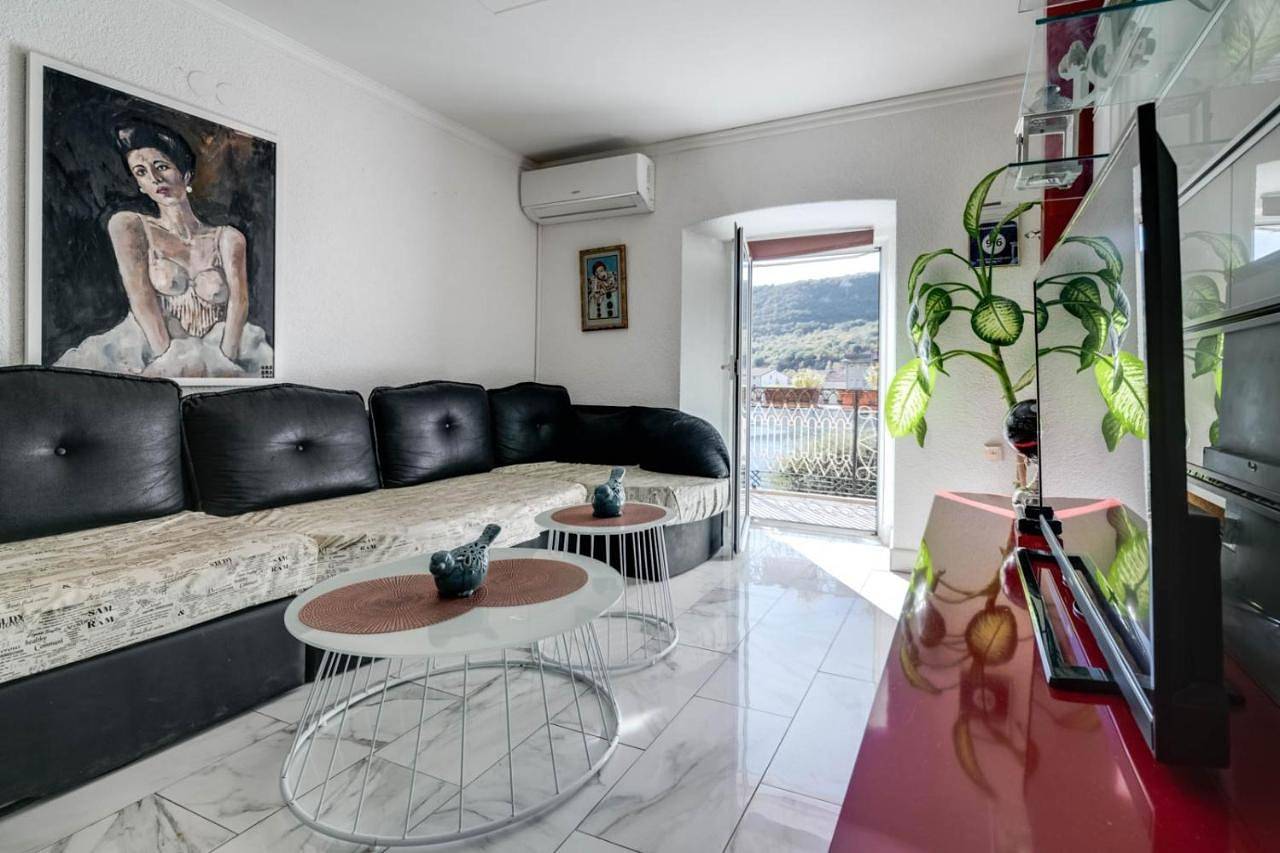 Ganze Wohnung, Apartment with Sea View in Bakar, Primorje-Gorski Kotar