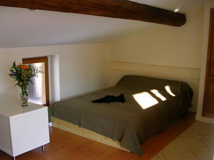 Gîte pour 2 personnes, avec jardin dans Rhône - 4