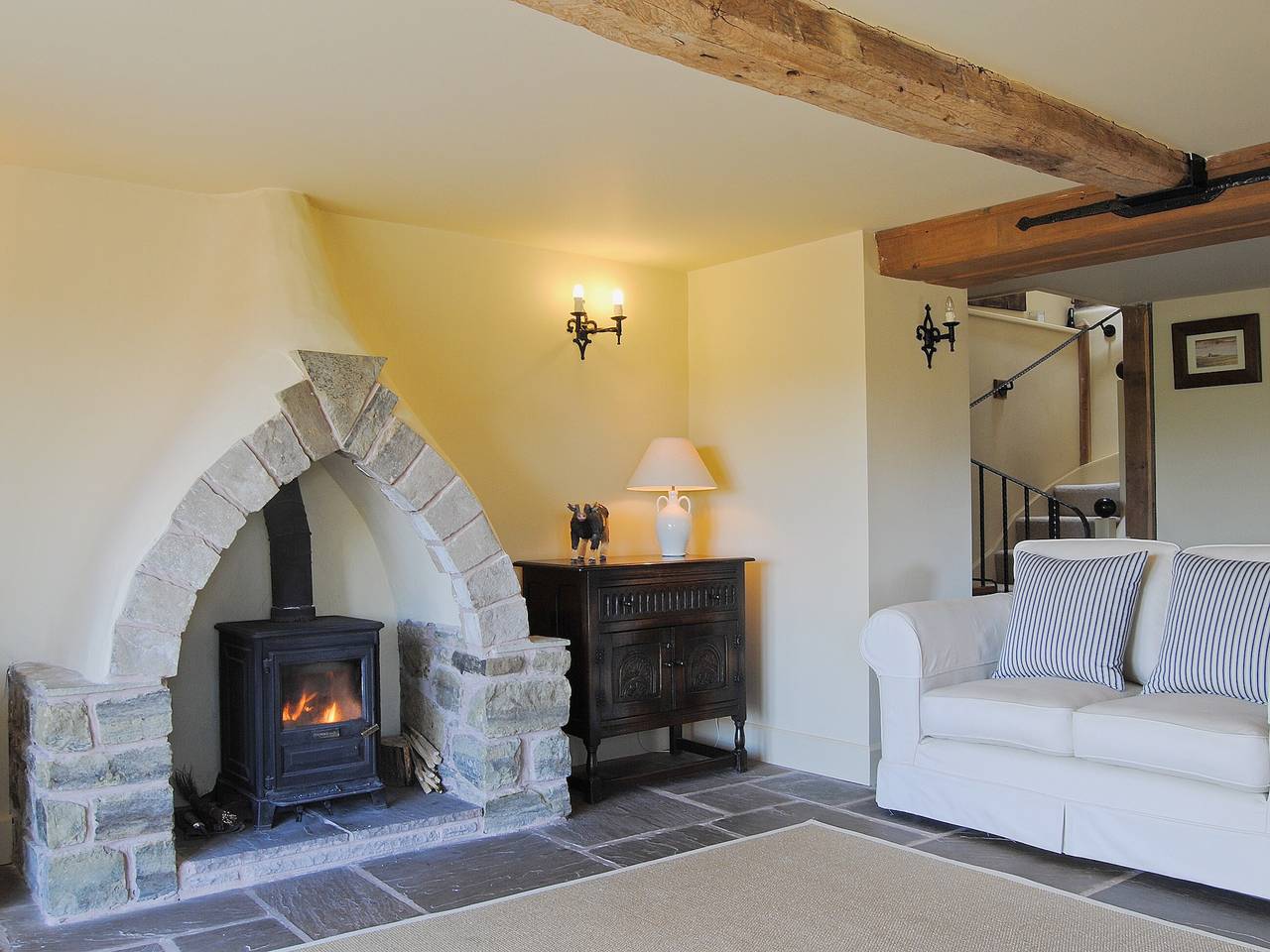 Bequia - Reet in Colinas de Shropshire
