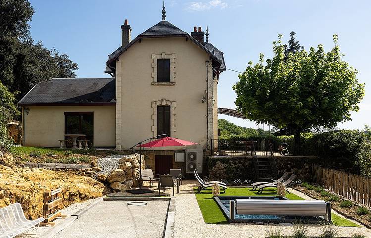 Gîte pour 8 personnes, avec piscine à Vitrac