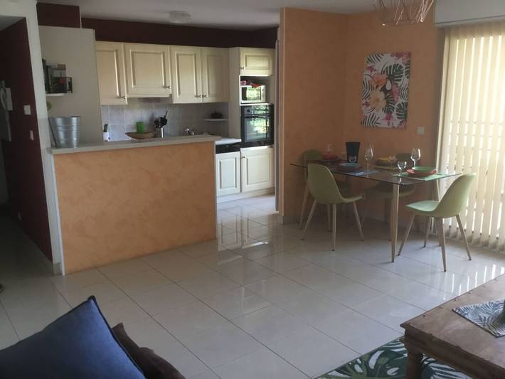 Ganze Wohnung, Wohnung Villa Gabrielle 200m zum Strand in Saint-Aygulf, Frejus
