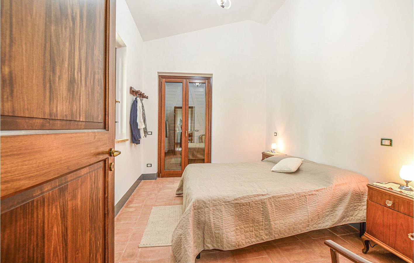 Charmante 100qm Wohnung mit Terrasse, Parkplatz & Internet | Giuliana 1.5km in Giuliana, Palermo Provinz