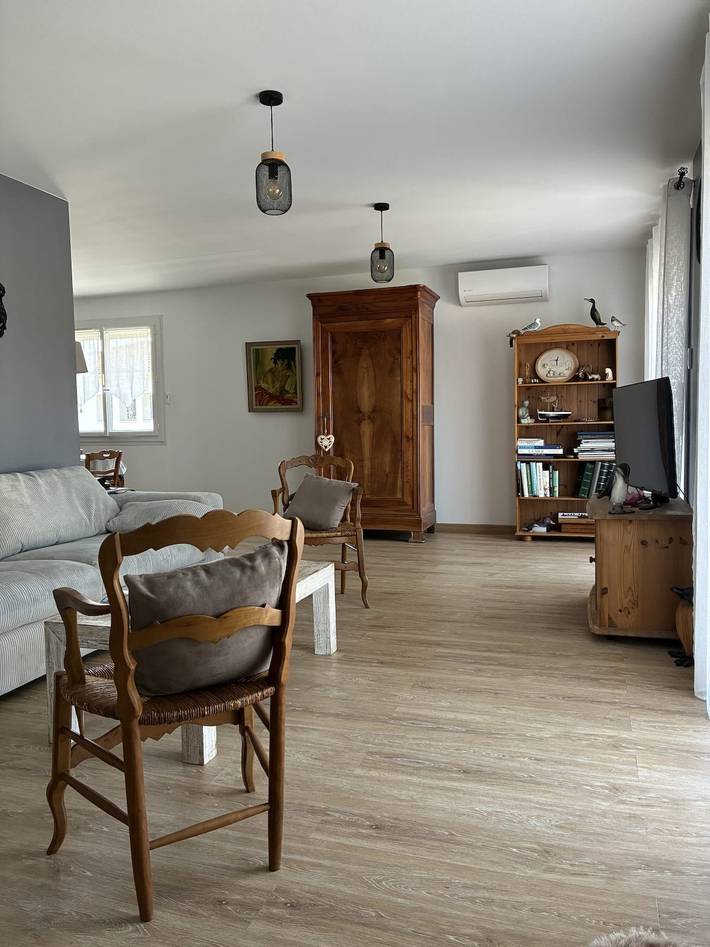 House with private pool and large garden in Nieul-sur-Mer, La Rochelle und Umgebung