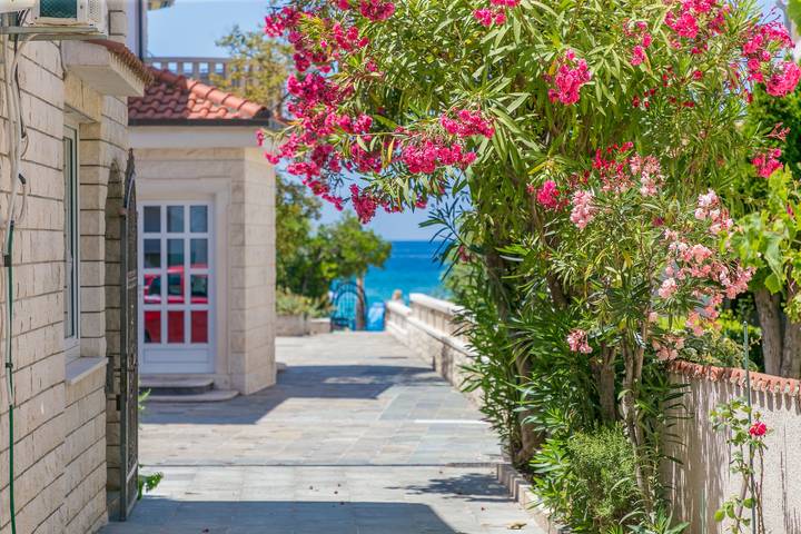 Appartement entier, Appartement d'une chambre prés de la plage Rogoznica A-23414-b in Rogoznica, Šibenik-Knin