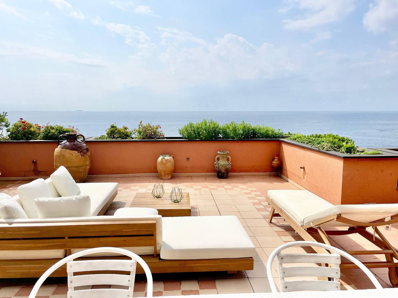 Apartamento 'Della Baia' con vistas al mar, terraza privada y Wi-Fi in Varazze (City), Varazze