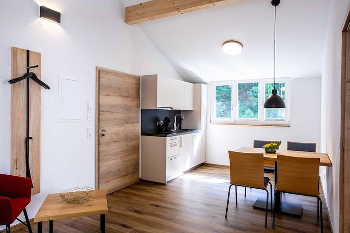 Ferienwohnung für 4 Personen, mit Garten und Balkon