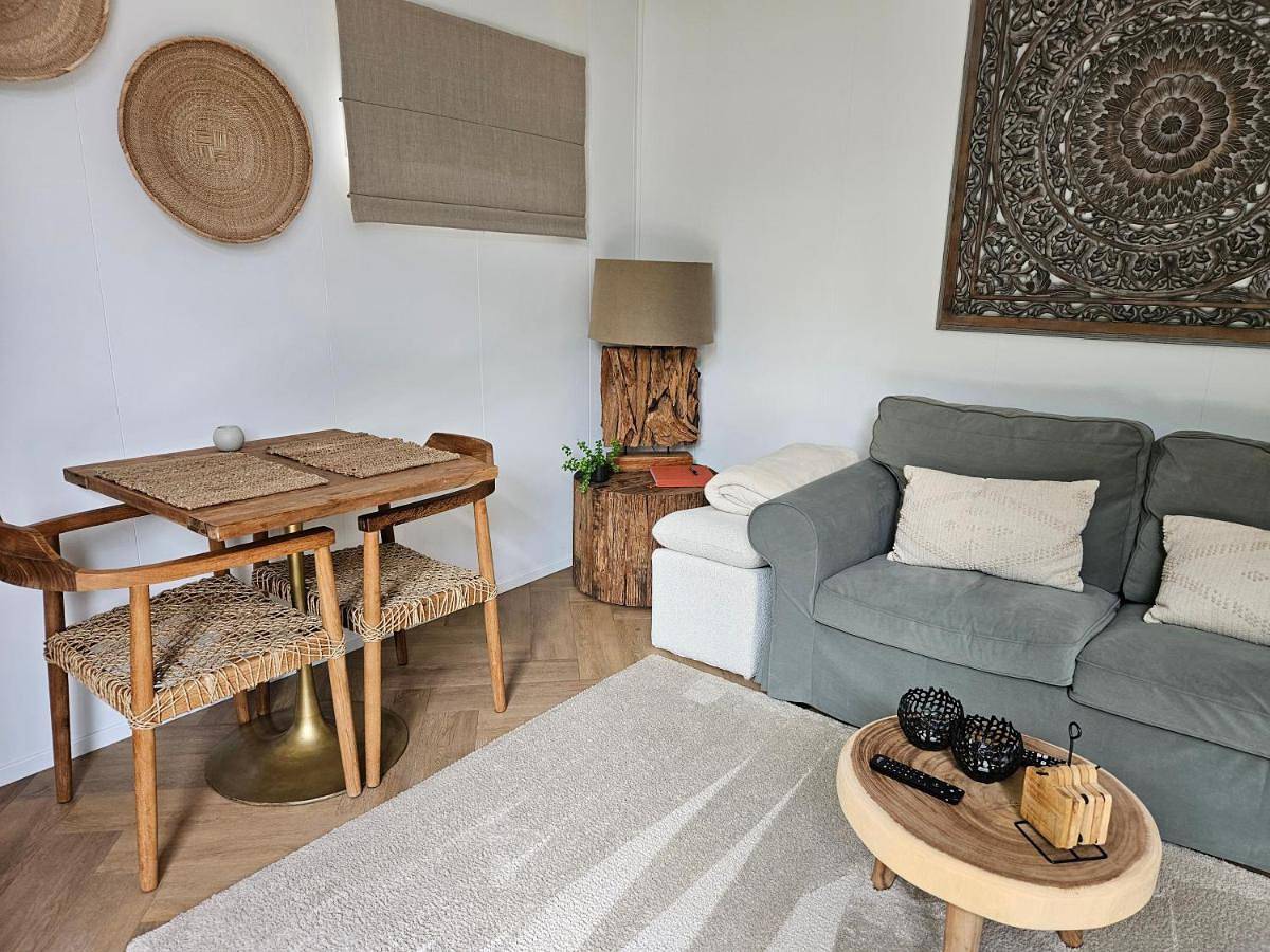 Bed and Breakfast Bij ons in het bos in Berg-op-Zoom, Brabant-Septentrional