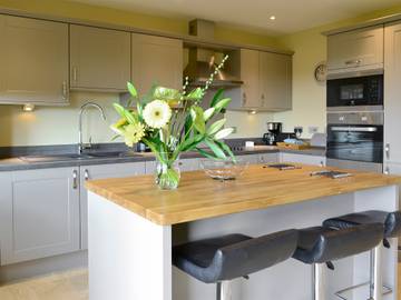 Log Cabin for 6 People in Falkirk, Scotland, Photo 4